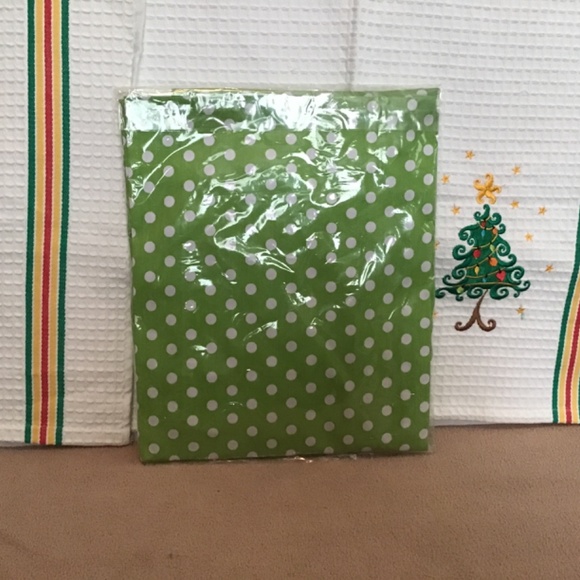 NWOT Grinch green whimsical adult apron with polka dots - Picture 2 of 2